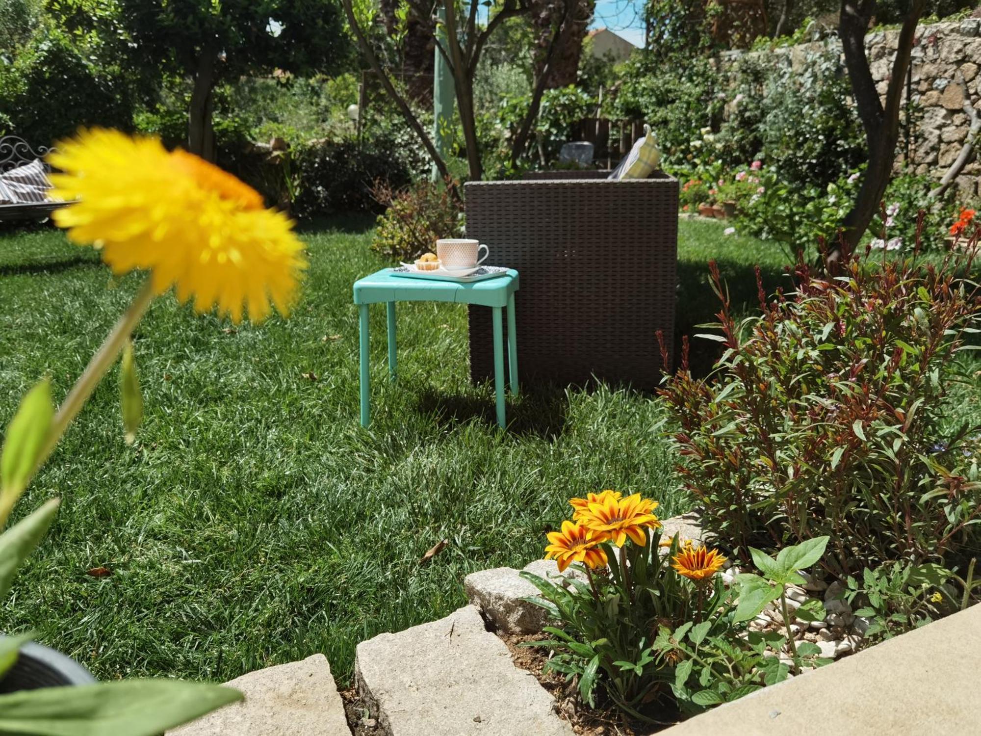 Il Giardino Di Tatiana Rooms & Breakfast La Maddalena  Cameră foto